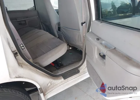 1999 Ford Explorer Xl/Xlt from USA, damaged, VIN 1FMZU34X2XZB48477